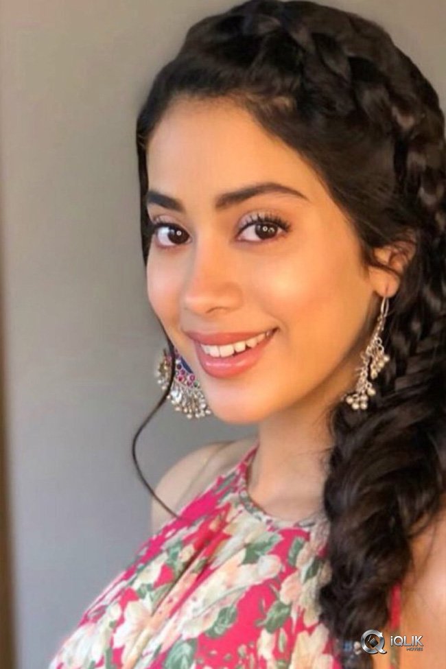 Janhvi-Kapoor